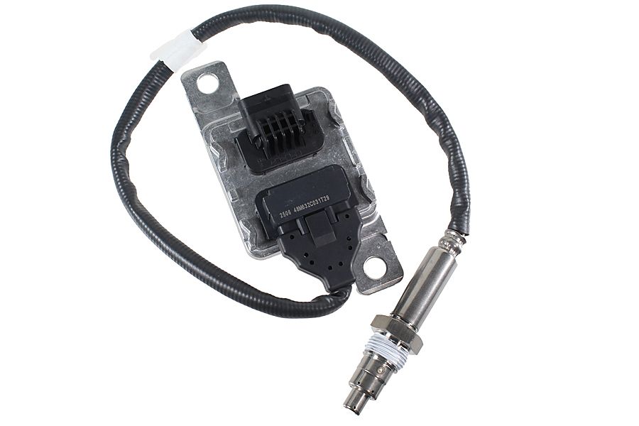 NOx-Sensor, NOx-Katalysator METZGER AUTOTEILE 0940031 f&uuml;r VW, nach Katalysator