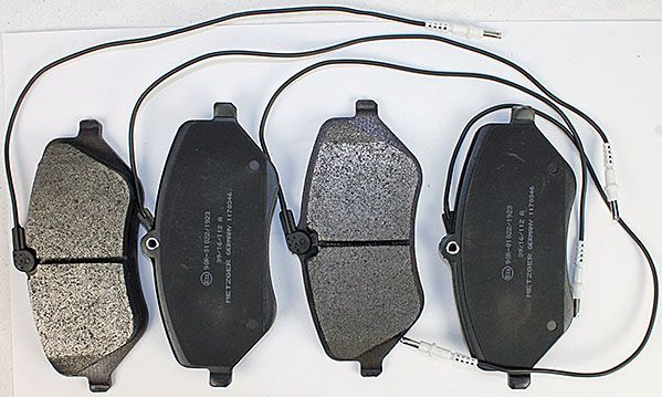 Bremsbelagsatz, Scheibenbremse METZGER 1170346 f&uuml;r PEUGEOT, Vorderachse