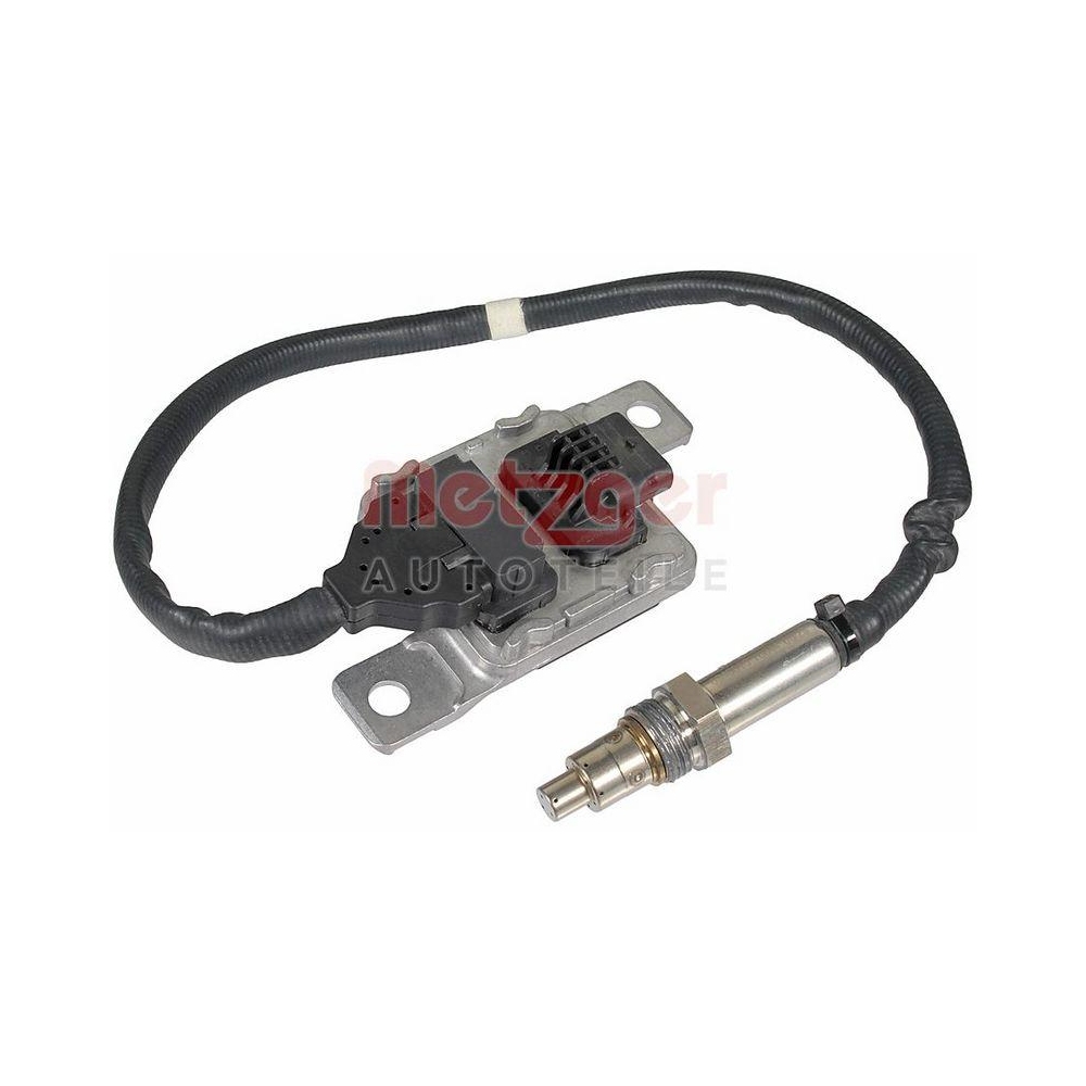 NOx-Sensor, NOx-Katalysator METZGER AUTOTEILE 0940015 f&uuml;r VW, vor Katalysator