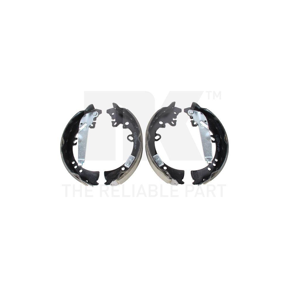 Bremsbackensatz NK 2745801 für TOYOTA, Hinterachse