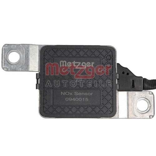 NOx-Sensor, NOx-Katalysator METZGER AUTOTEILE 0940015 f&uuml;r VW, vor Katalysator