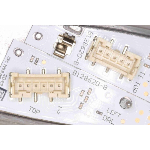 VEMO Steuerger&auml;t, Beleuchtung links und rechts V10-73-0739 + V10-73-0740 f&uuml;r SEAT