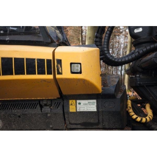 HELLA Arbeitsscheinwerfer 1GA 996 284-051 für