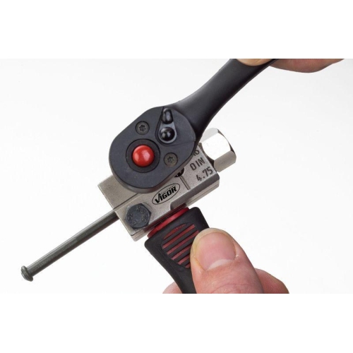 B&ouml;rdelger&auml;t, Bremsleitung VIGOR V4416 f&uuml;r